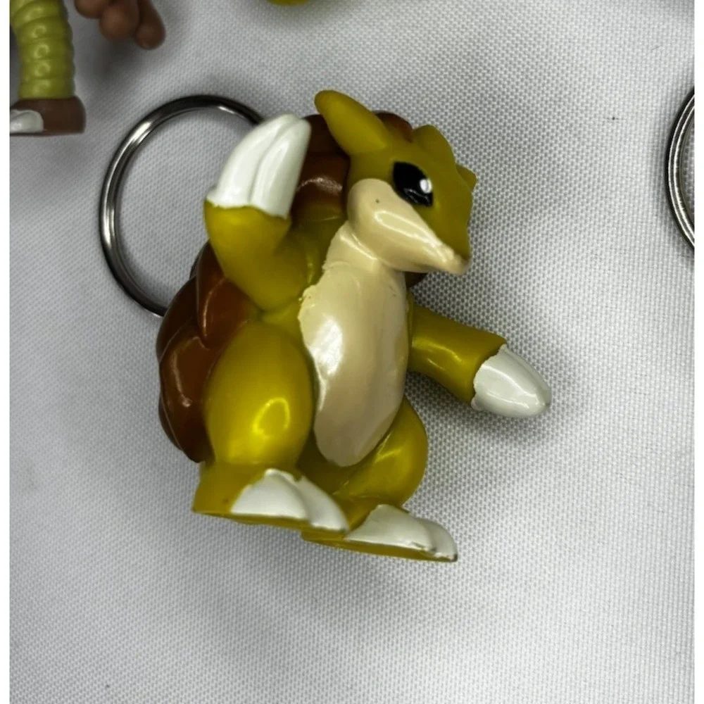 Lot Of 9 Vintage 1999 Pokemon Key Chains Burger King With Poke Balls